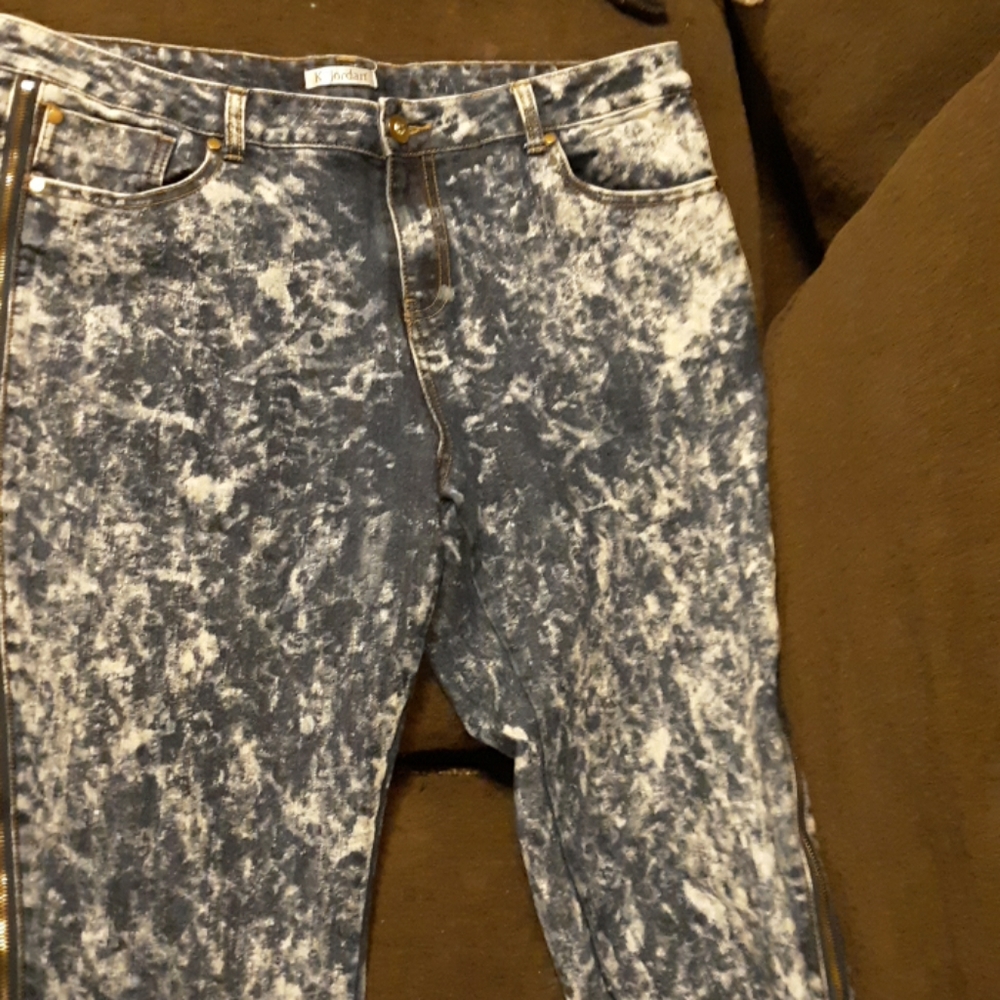 Women jeans